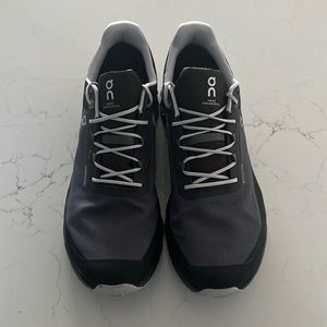 Men’s On Cloud waterproof shoes